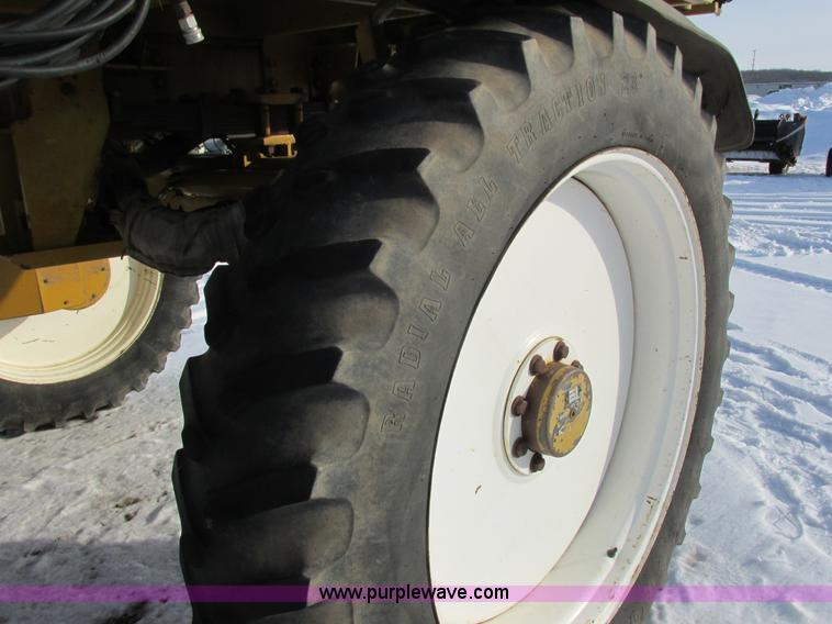 image for item G8830 1997 Ag-Chem RoGator 854 self-propelled sprayer