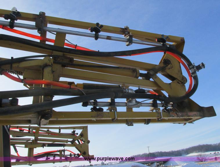 image for item G8830 1997 Ag-Chem RoGator 854 self-propelled sprayer