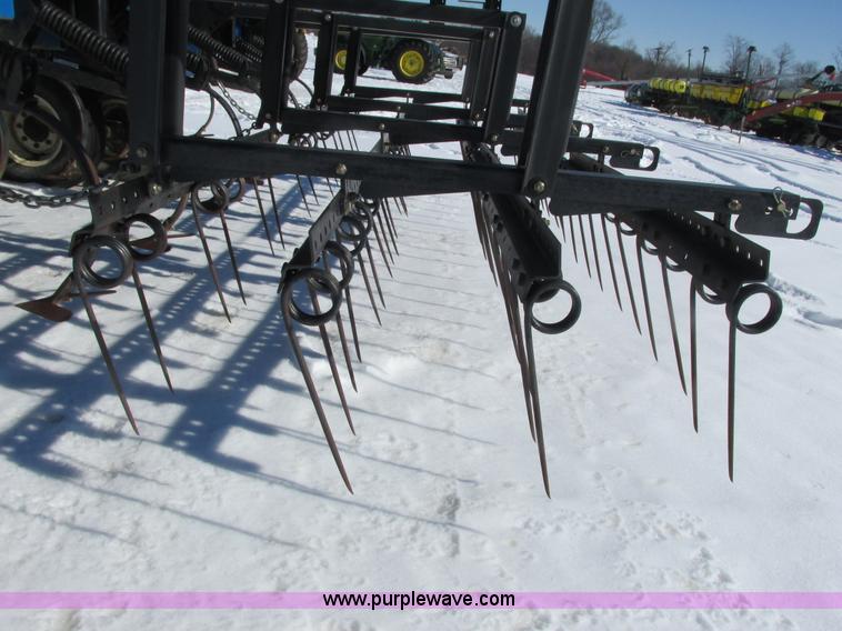 image for item G8832 DMI Tigermate II field cultivator