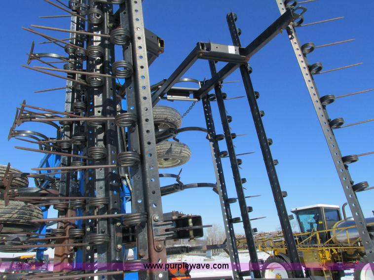 image for item G8832 DMI Tigermate II field cultivator