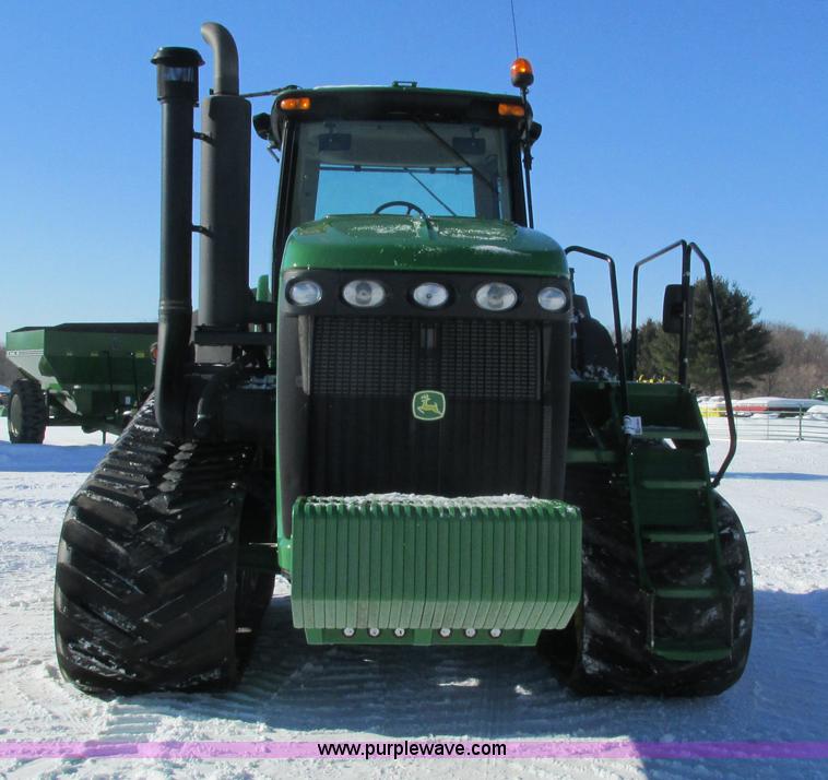 image for item G8844 2010 John Deere 9530T tractor
