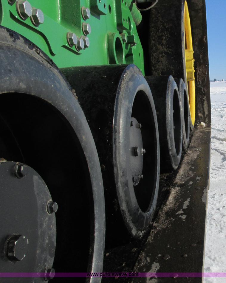 image for item G8844 2010 John Deere 9530T tractor