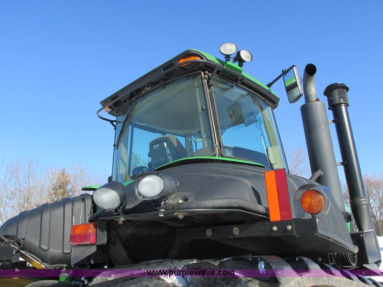 image for item G8844 2010 John Deere 9530T tractor