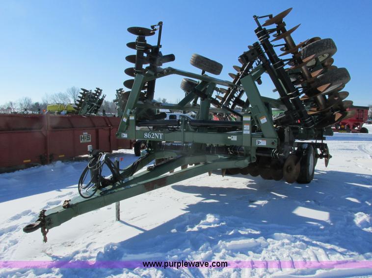 image for item G8846 2010 Wishek 862NT 30' tandem disk