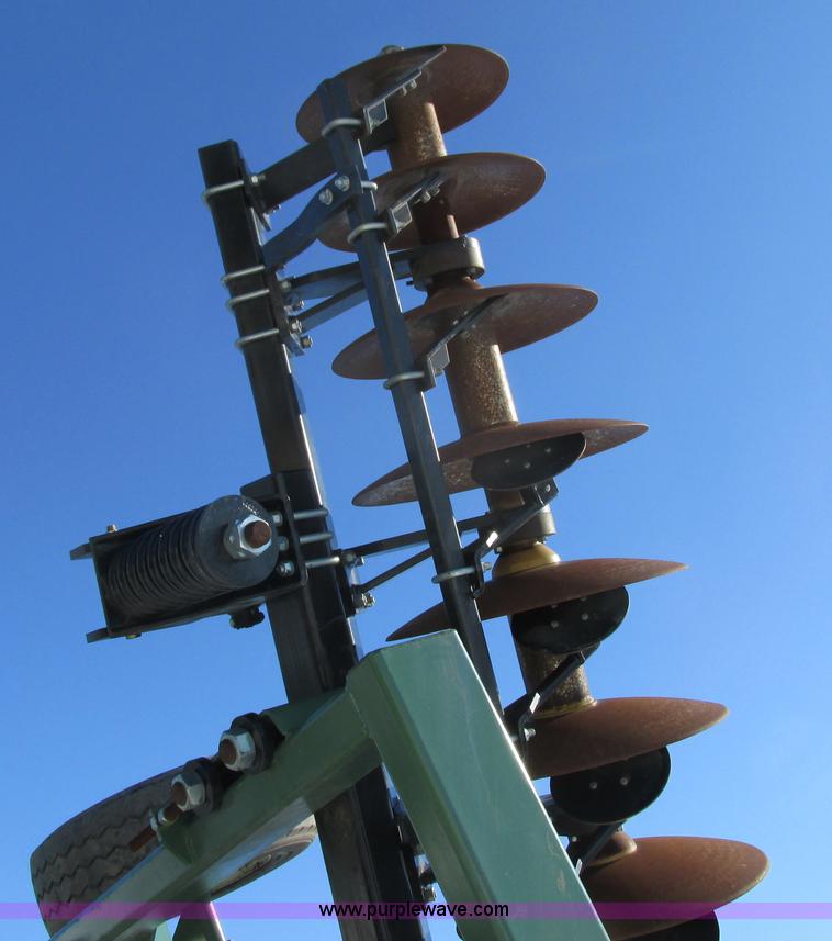 image for item G8846 2010 Wishek 862NT 30' tandem disk