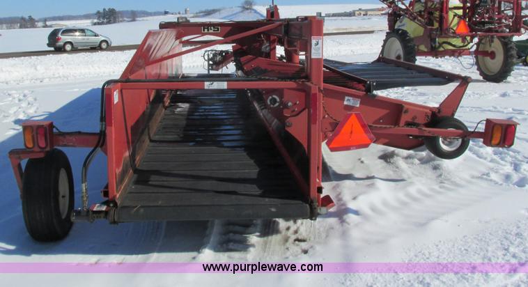 image for item G8847 2005 H&S TWM2-P hay merger