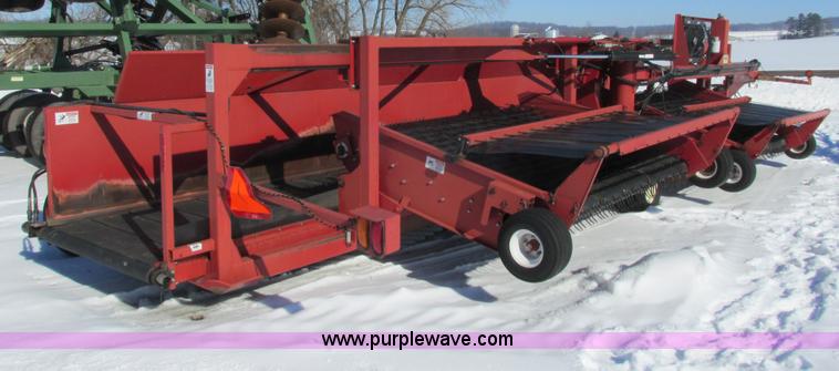 image for item G8847 2005 H&S TWM2-P hay merger