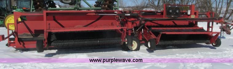image for item G8847 2005 H&S TWM2-P hay merger
