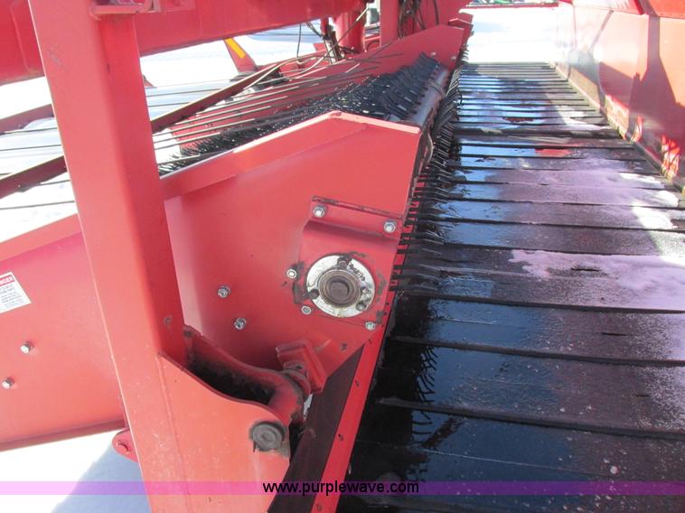 image for item G8847 2005 H&S TWM2-P hay merger