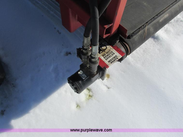 image for item G8847 2005 H&S TWM2-P hay merger