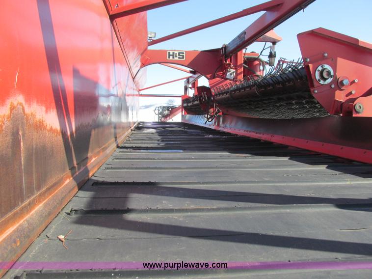 image for item G8847 2005 H&S TWM2-P hay merger