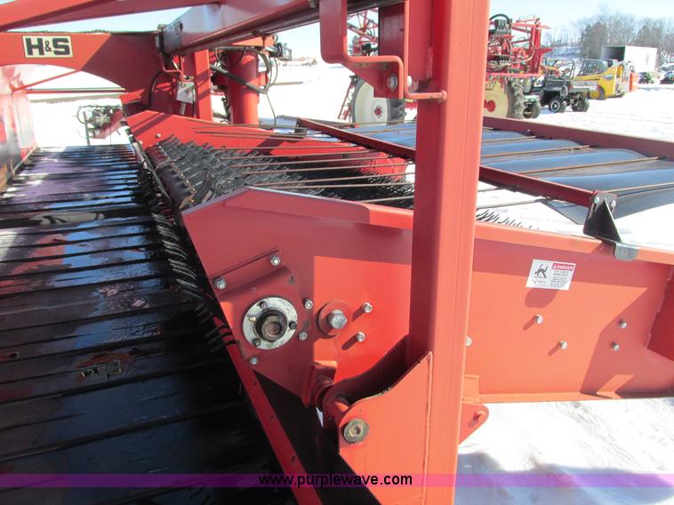 image for item G8847 2005 H&S TWM2-P hay merger