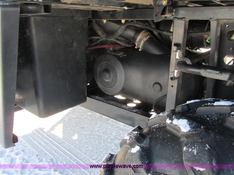 image for item G8849 2010 Polaris Ranger XP utility vehicle