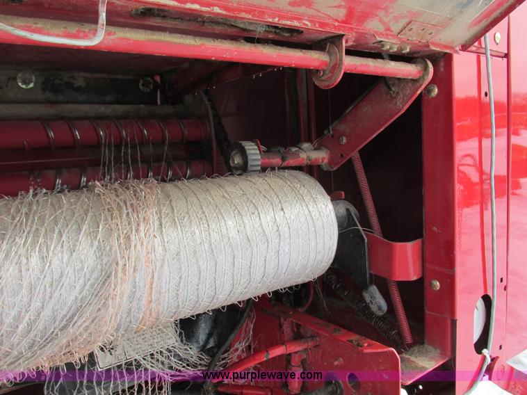 image for item G8857 2009 New Holland BR7070 baler