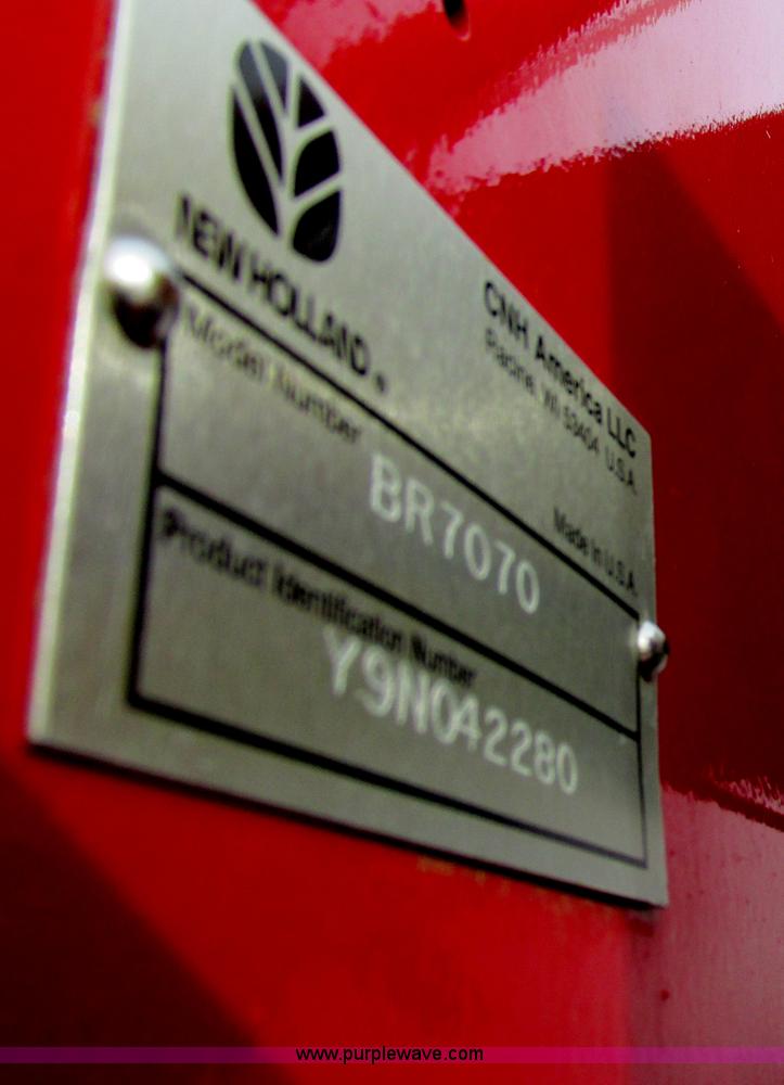 image for item G8857 2009 New Holland BR7070 baler