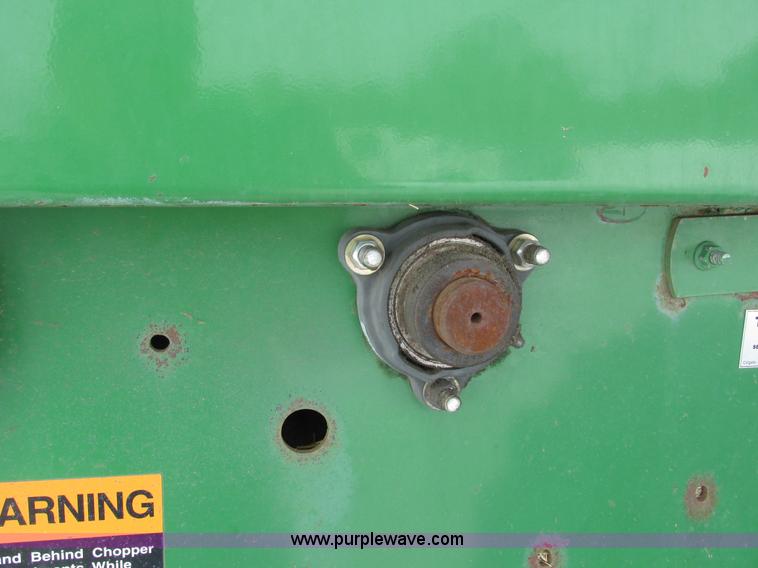 image for item G8863 1993 John Deere 9600 combine