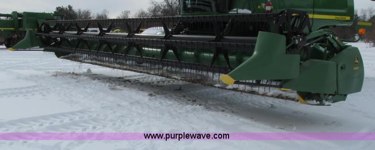 image for item G8864 2010 John Deere 635F flex head