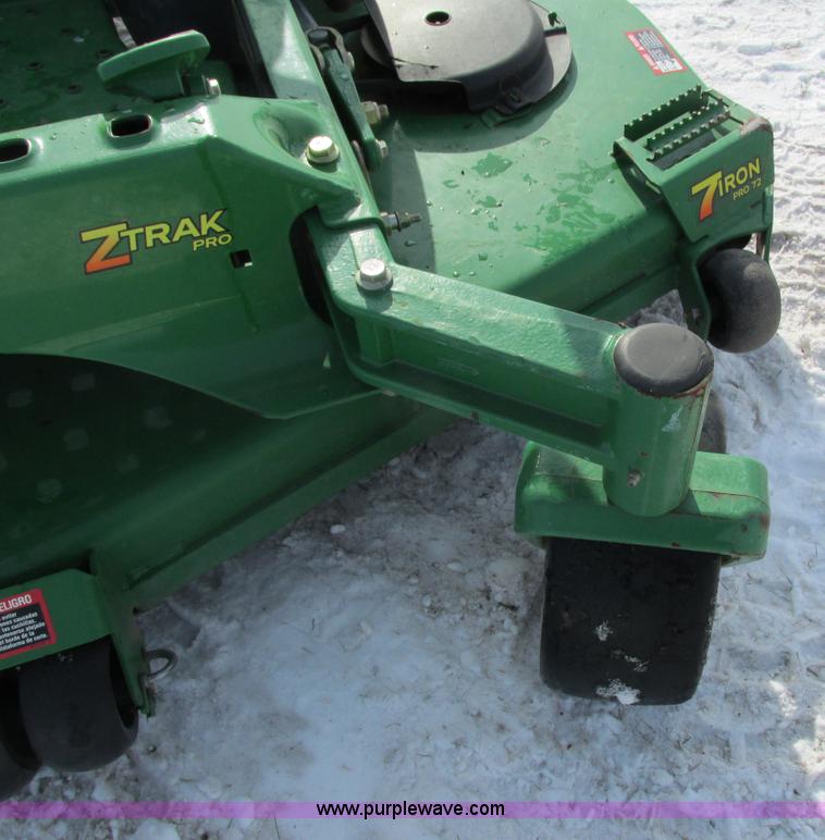 image for item G8865 2008 John Deere Z850A ZTR lawn mower