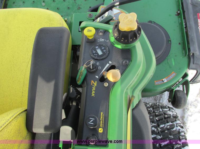 image for item G8865 2008 John Deere Z850A ZTR lawn mower
