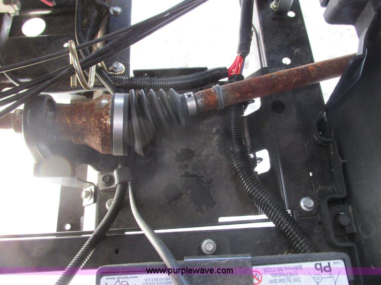 image for item G8866 2012 John Deere 550 S4 Gator utility vehicle