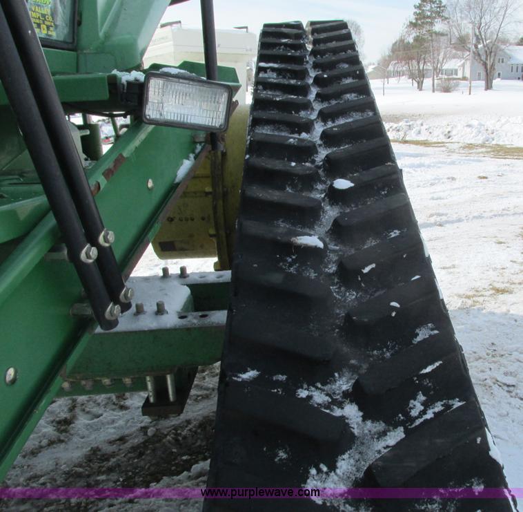 image for item G8868 1998 John Deere 8300T tractor