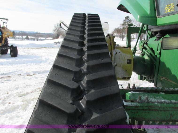 image for item G8868 1998 John Deere 8300T tractor