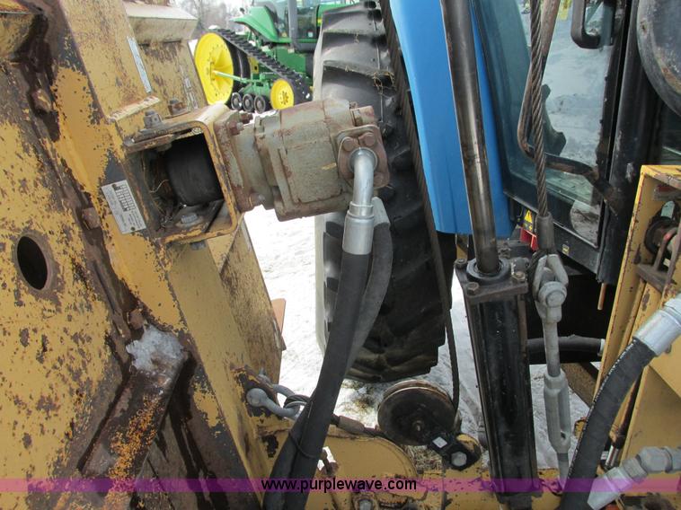 image for item G8870 2000 New Holland TS100 tractor