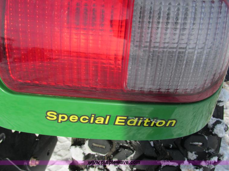 image for item G8871 2009 John Deere X720 Ultimate lawn mower