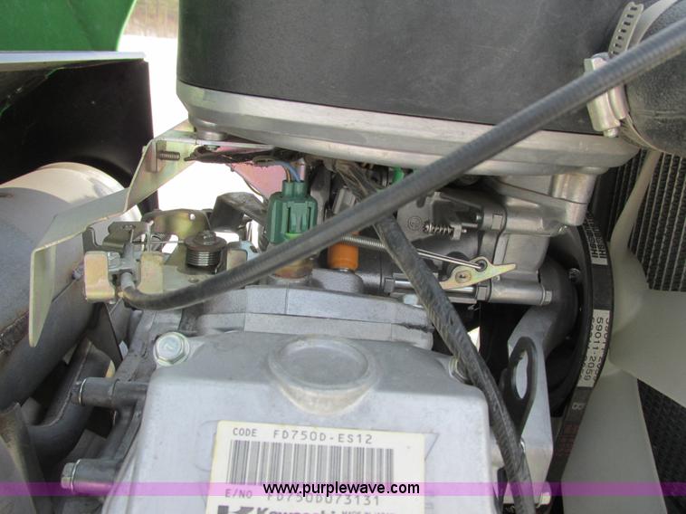 image for item G8871 2009 John Deere X720 Ultimate lawn mower