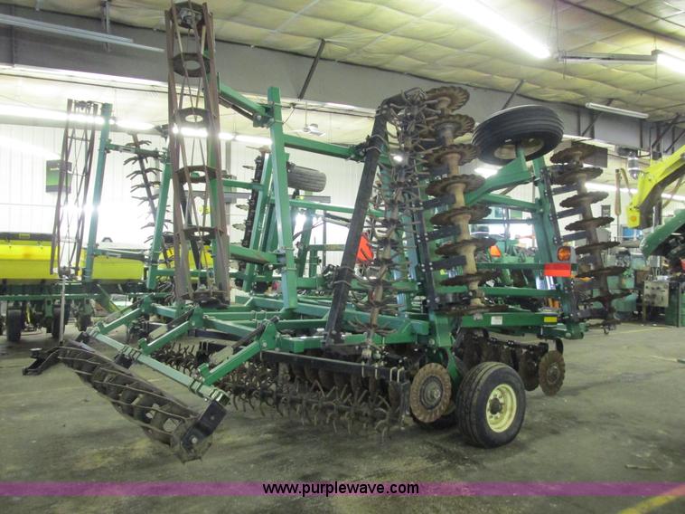 image for item G8873 2009 Great Plains 2400TT disk