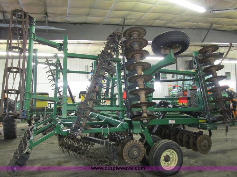 image for item G8873 2009 Great Plains 2400TT disk