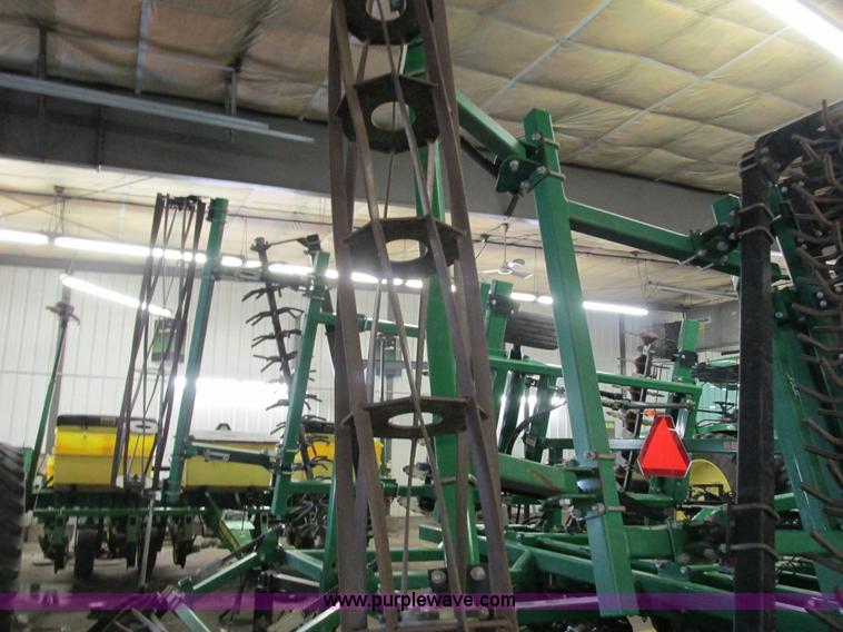 image for item G8873 2009 Great Plains 2400TT disk