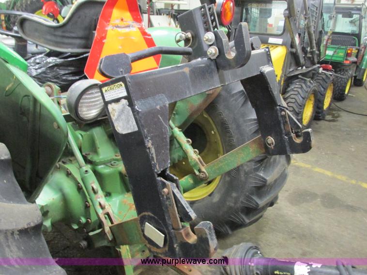 image for item G8875 1978 John Deere 2240 tractor