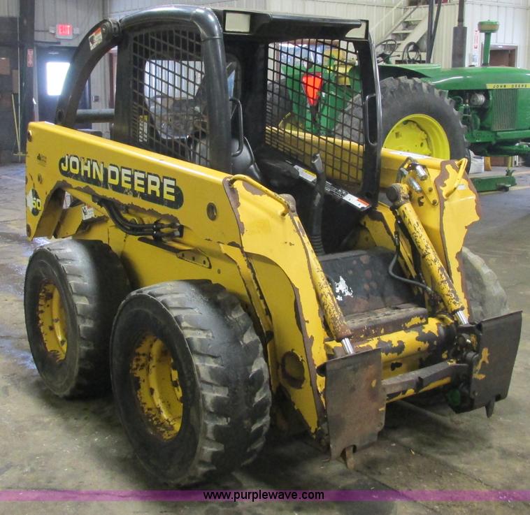 image for item G8876 2001 John Deere 250 skid steer
