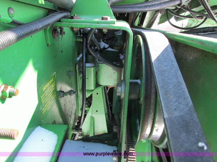 image for item G8880 1984 John Deere 7720 Turbo combine