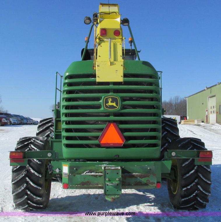 image for item G8881 2009 John Deere 7750 forage harvester