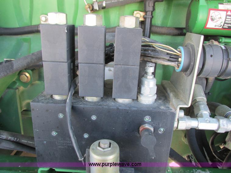 image for item G8881 2009 John Deere 7750 forage harvester