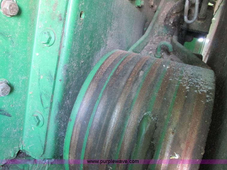 image for item G8881 2009 John Deere 7750 forage harvester