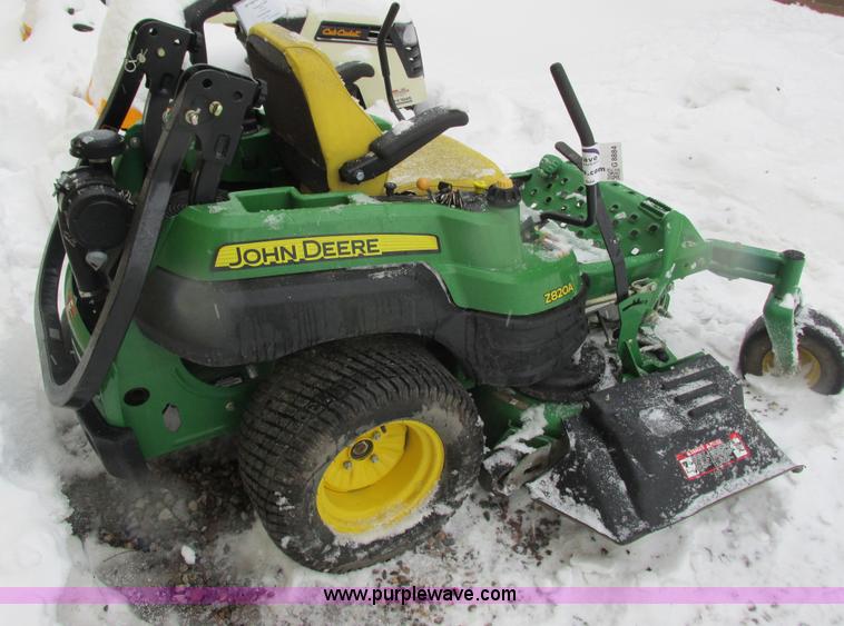 image for item G8884 2008 John Deere Z820A lawn mower