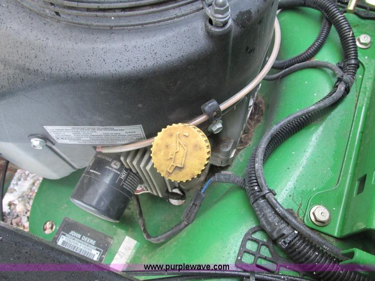 image for item G8884 2008 John Deere Z820A lawn mower