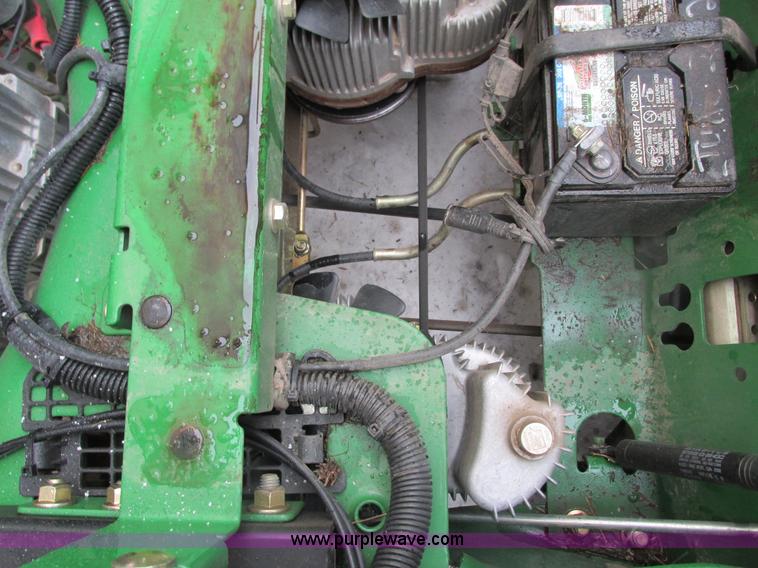 image for item G8884 2008 John Deere Z820A lawn mower