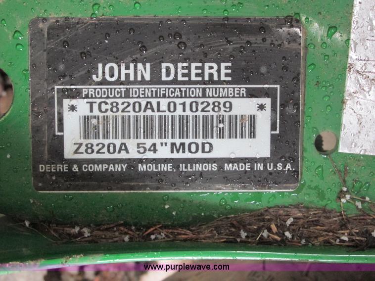 image for item G8884 2008 John Deere Z820A lawn mower