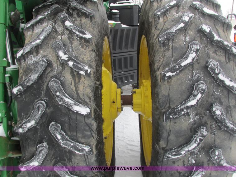 image for item G8885 2009 John Deere 9230 4WD tractor