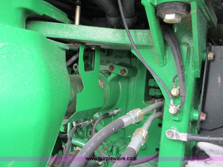 image for item G8885 2009 John Deere 9230 4WD tractor