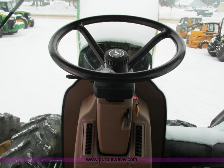 image for item G8885 2009 John Deere 9230 4WD tractor