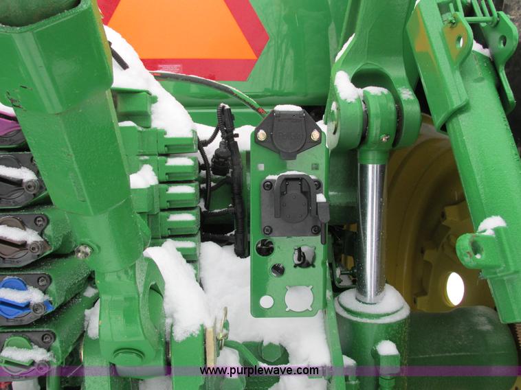 image for item G8886 2012 John Deere 8310R MFWD tractor