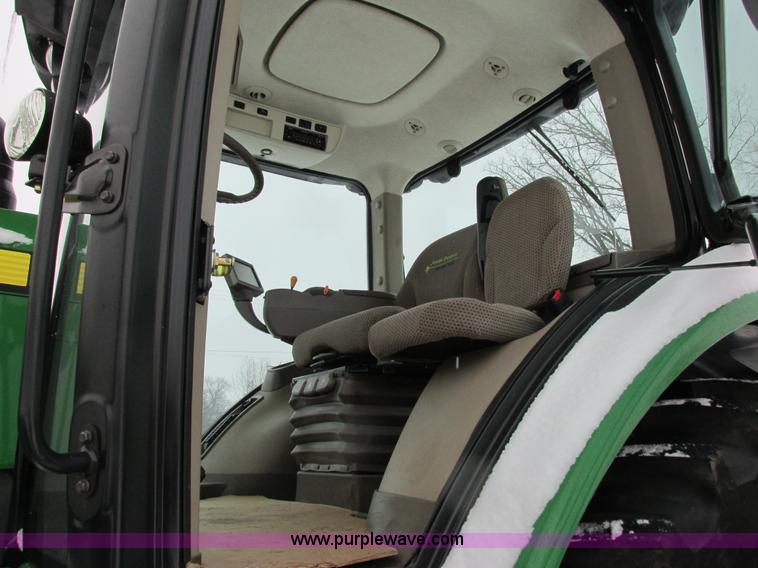 image for item G8886 2012 John Deere 8310R MFWD tractor