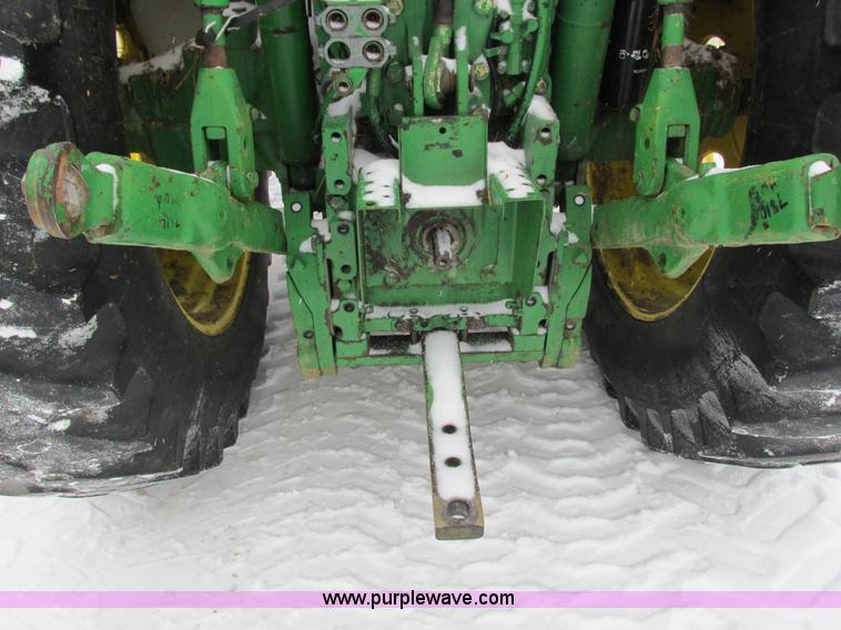 image for item G8887 1997 John Deere 7810 MFWD tractor
