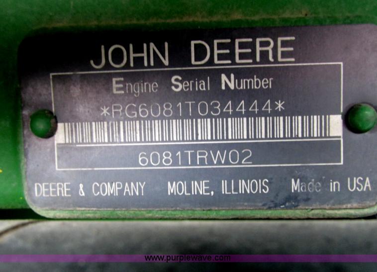 image for item G8887 1997 John Deere 7810 MFWD tractor