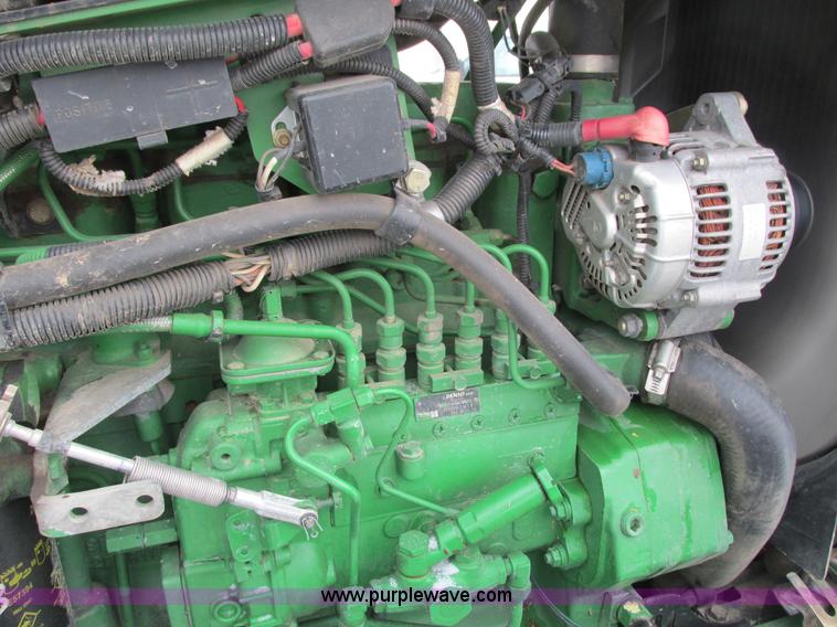 image for item G8887 1997 John Deere 7810 MFWD tractor